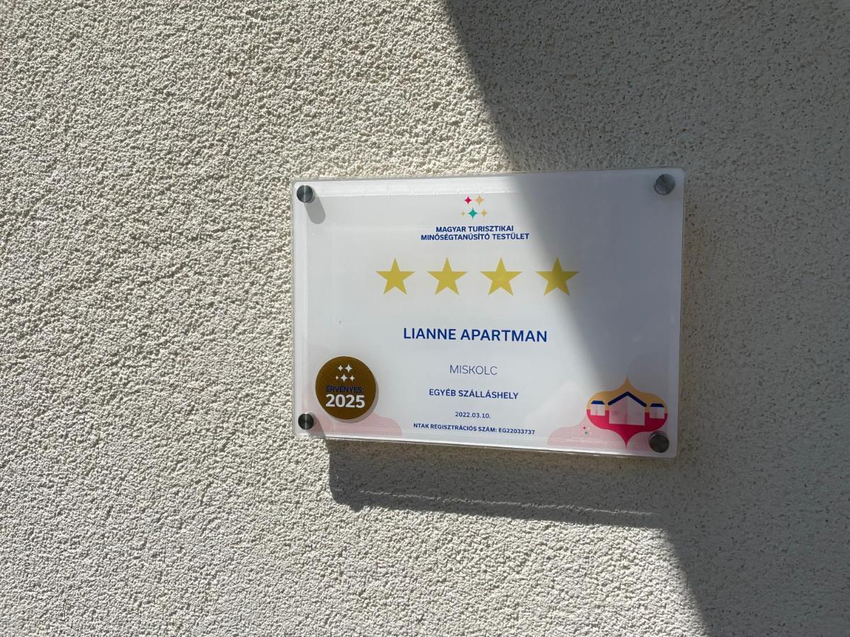 Lianne Apartman Miskolc Exteriör bild